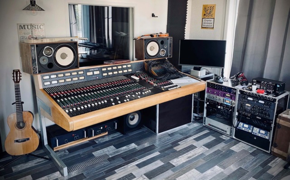 ILYES MUSIC COURS DE MUSIQUE STUDIO D'ENREGISTREMENT LA CIOTAT ILYES MUSIC COURS DE MUSIQUE STUDIO D'ENREGISTREMENT LA CIOTAT